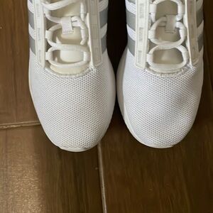 Adidas cloudfoam sneaker